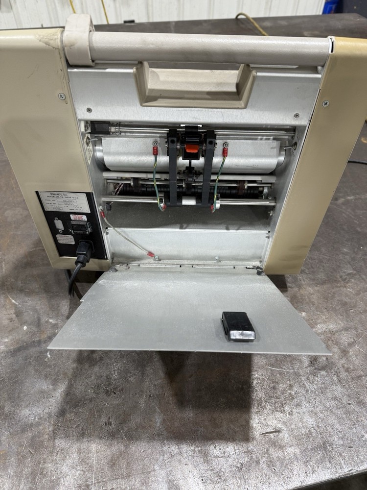 Brandt Vintage Note Counter