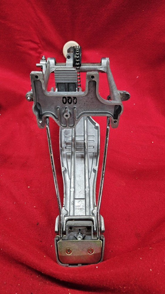 Yamaha Drum Foot Pedal, Single. Working Condition