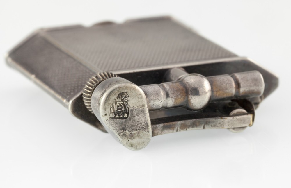 Dunhill Silver Plated Lighter With Diamond Pattern 143752