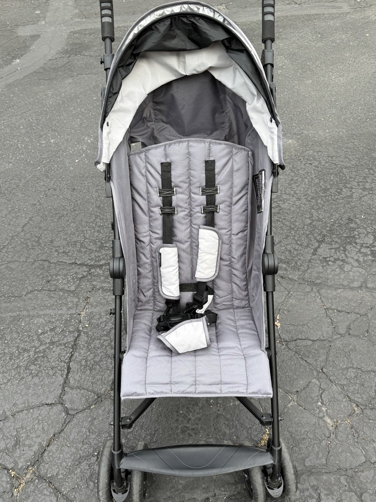 Summer Infant 3Dlite Convenience Stroller, Gray/Silver (Black Frame)