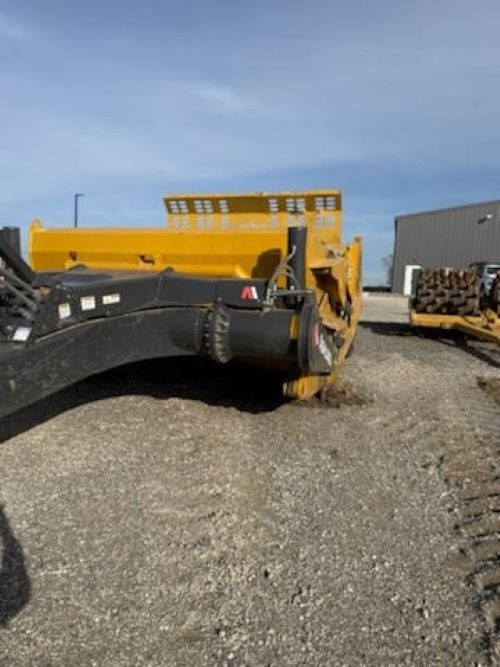 2021 Ashland 2411E Puller Scraper 686 Hours Stock# 343144