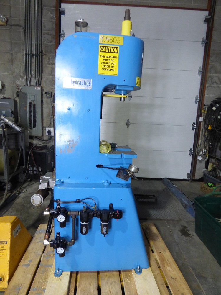 Air Hydraulics C-Frame Press 5.5 Ton Clean Machine