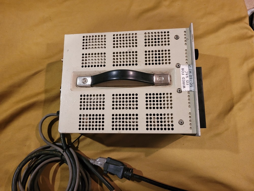 Veeco Instruments Inc Ionization Gauge Control Model RG-83 Tested