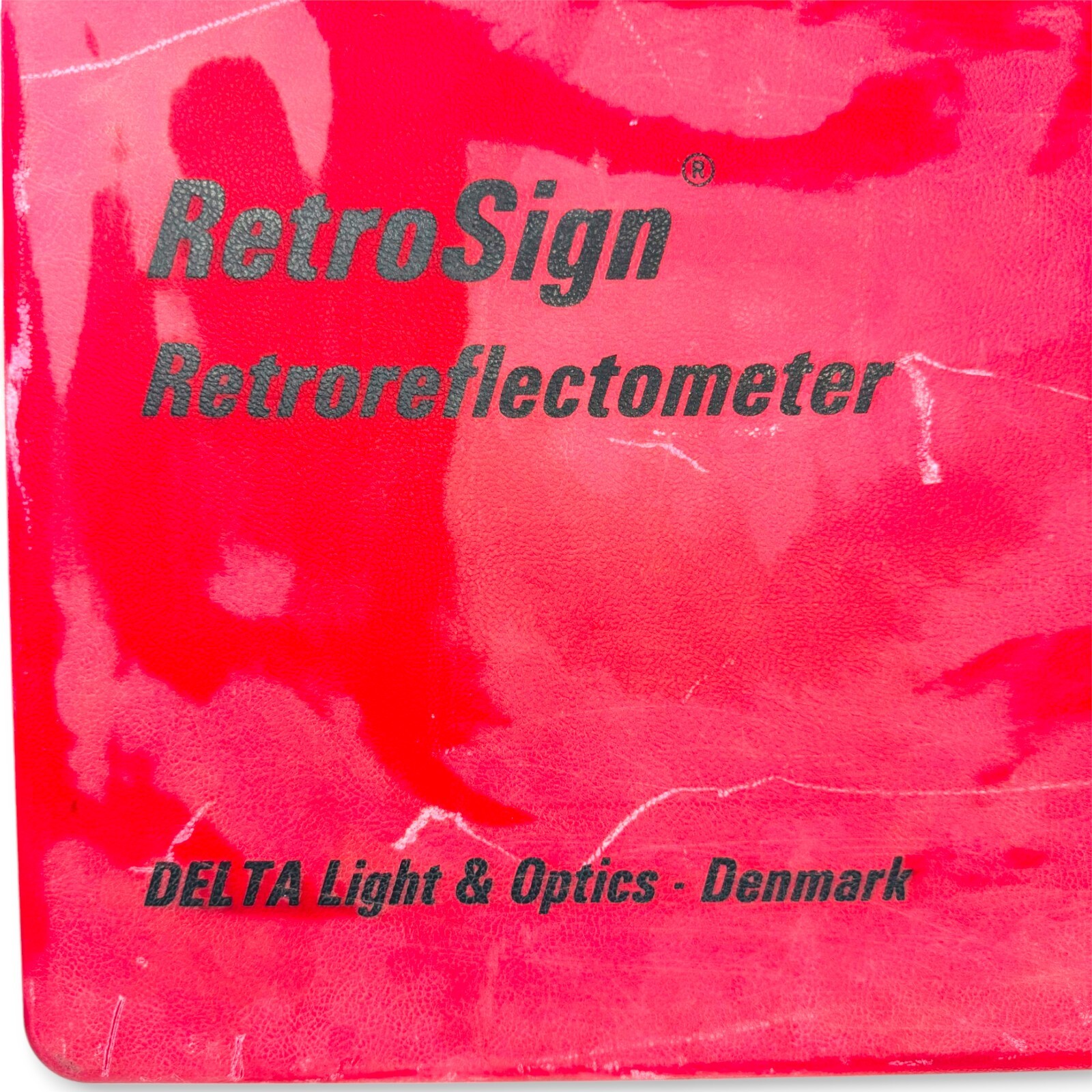 Delta Light Optics RetroSign Retroreflectometer Type 4500 with Case, Accessories