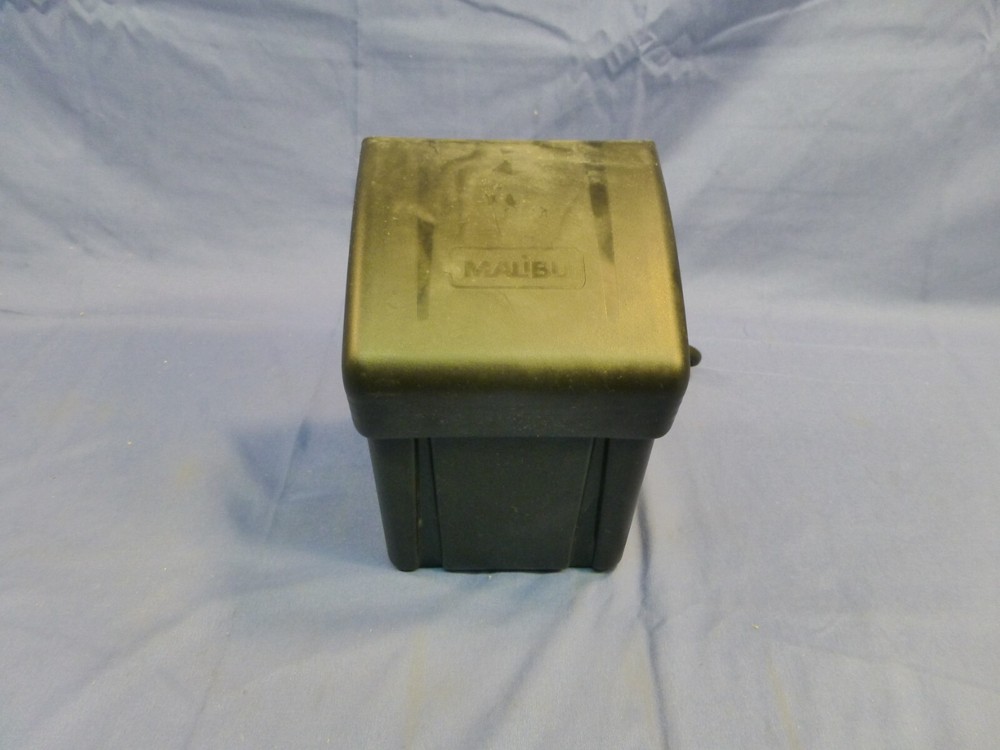 Malibu ML121RT Low Voltage Transformer Power Pack 121 Watt Intermatic timer