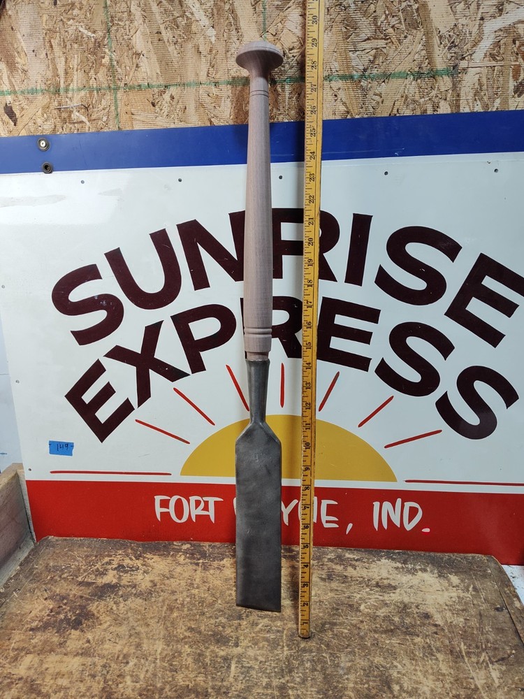 Early Marked 2-1/2 Square Edge Socket Framing Chisel Timber Slick