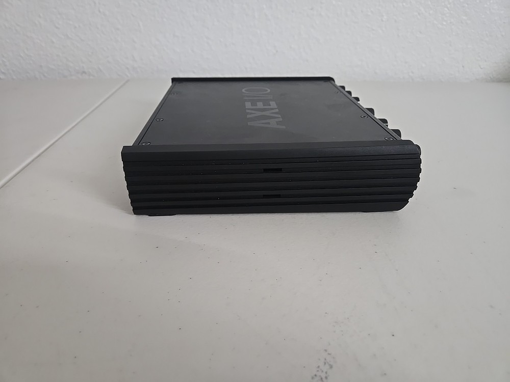 IK Multimedia AXE I/O SOLO USB Audio Interface Tested & Works 1086