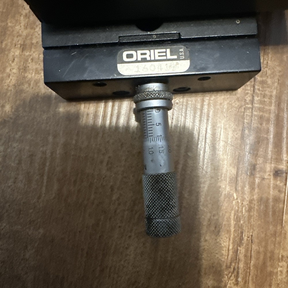 Oriel 16041 Precision End-Drive Translator Used
