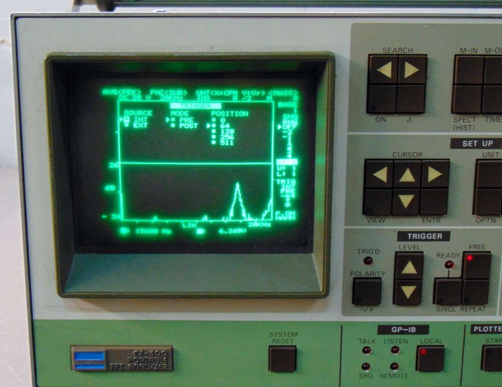 ONO SOKKI CF-300 PORTABLE FFT ANALYZER