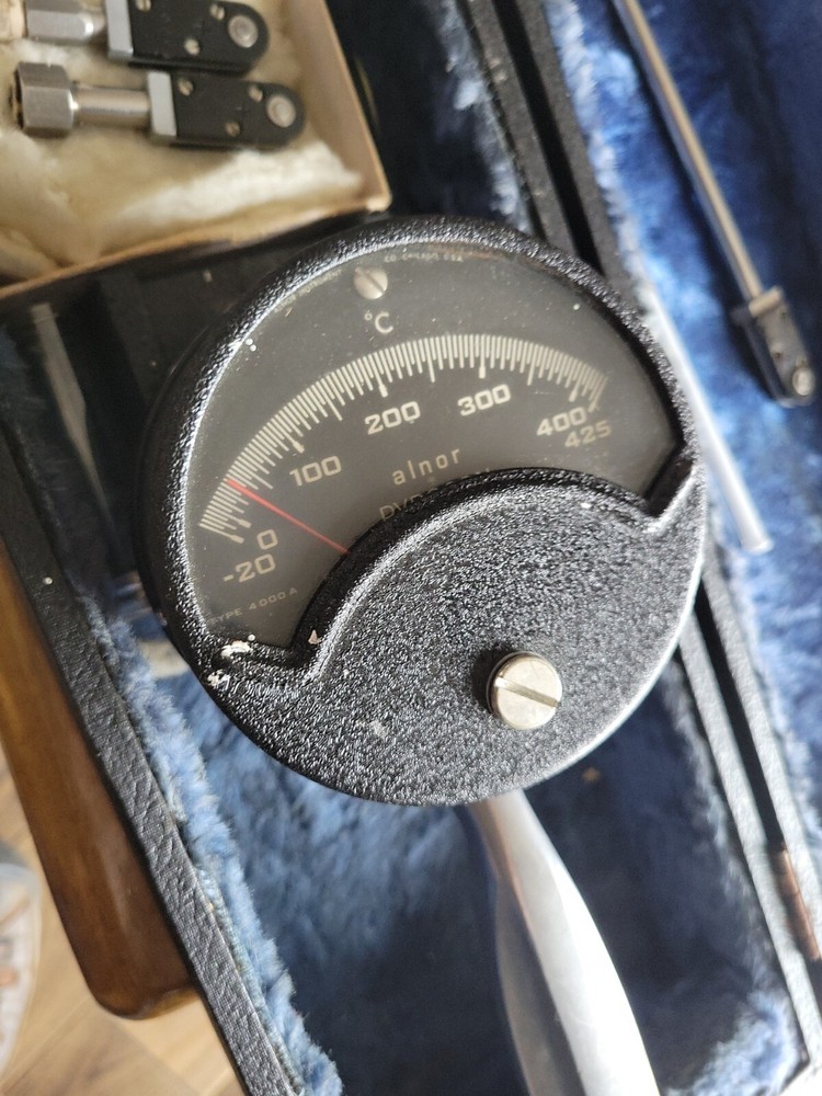 Vintage Alnor Pyrocon Pyrometer Thermometer