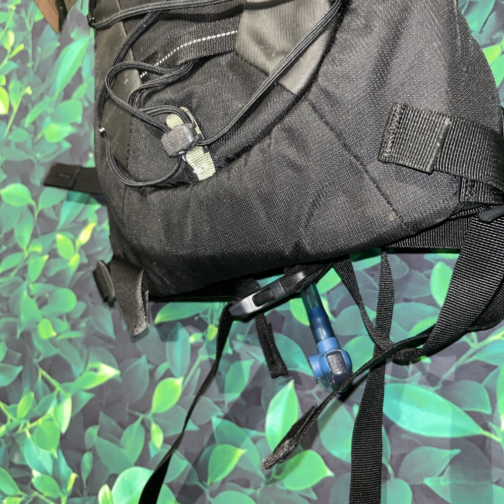 Gregory Black Pace 3 H2O Pack With defects