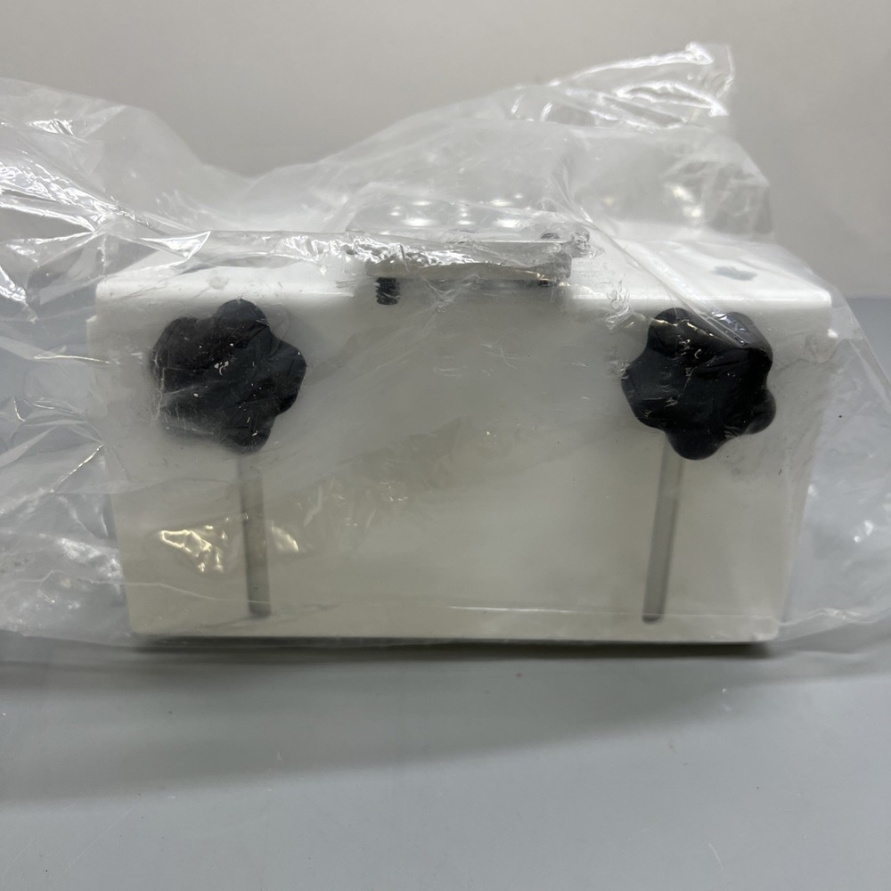 Amico CPUMNTA-M Clamp Style CPU Mount