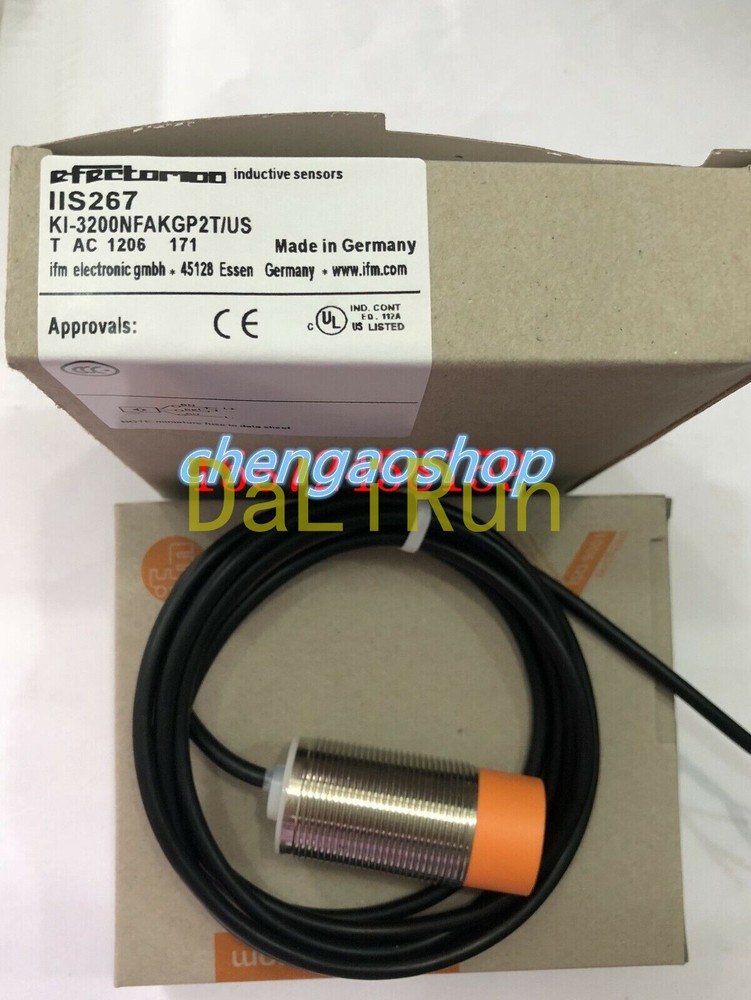 1PCS IFM Proximity switch sensor IIS267 NEW