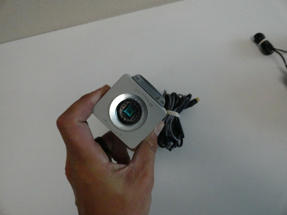 SONY DXC-190, ExwaveHAD Camera