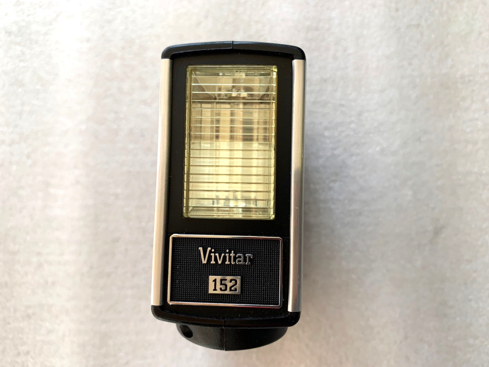 Vivitar Auto 152 Vintage Camera Flash Unit -Tested/working