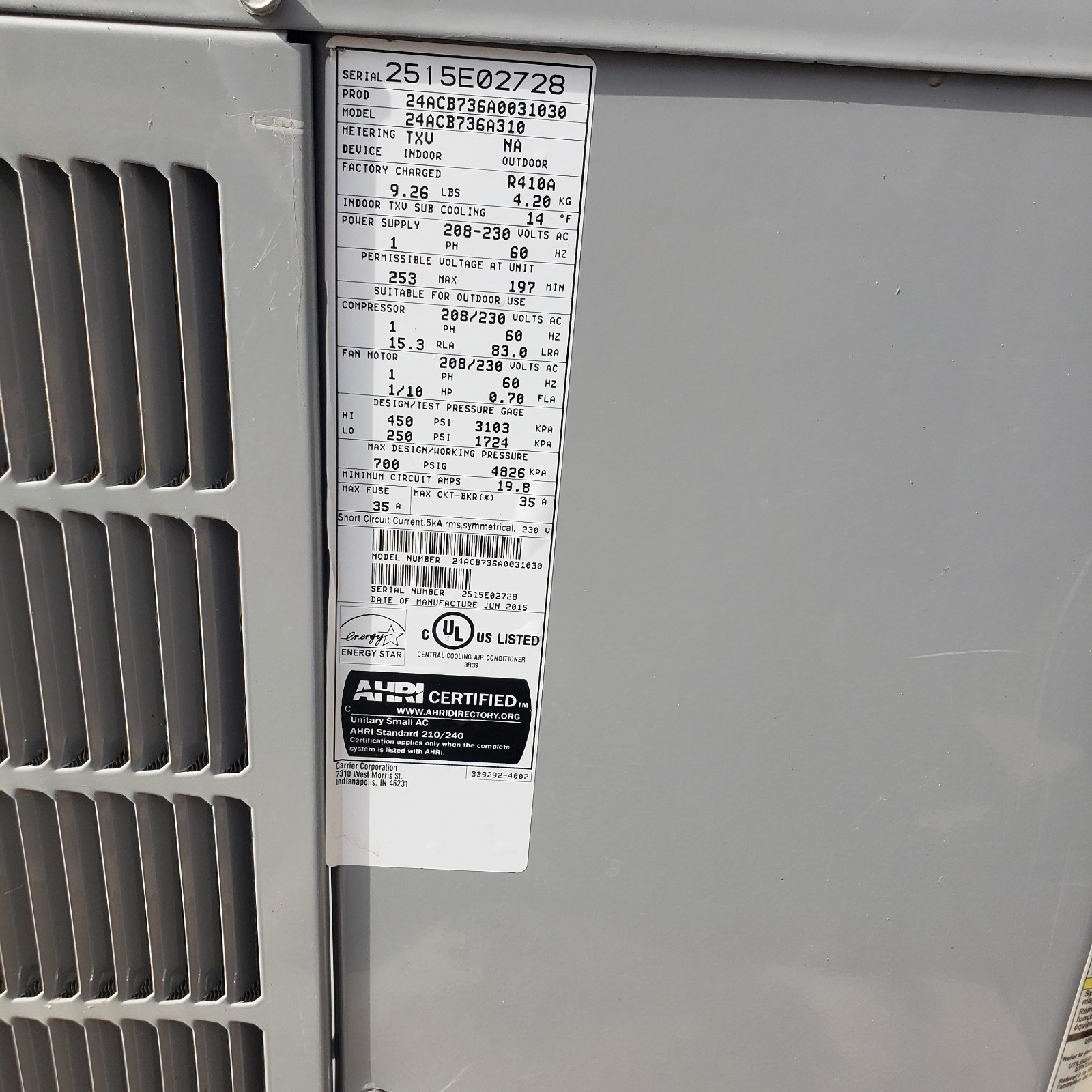 Carrier Performance Air Conditioner 17seer, 36,000btu