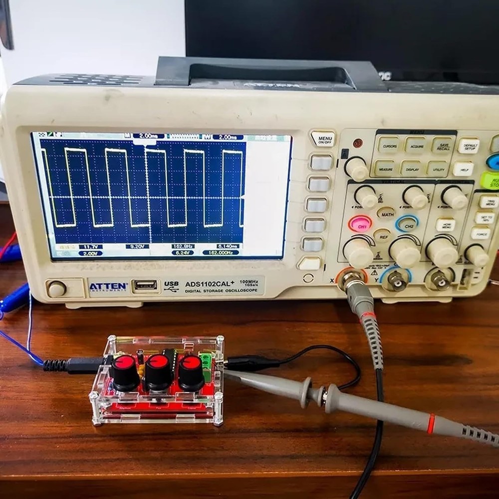 Compact 1Hz-1MHz Function Signal Generator Kit - High Precision for DIY Projects