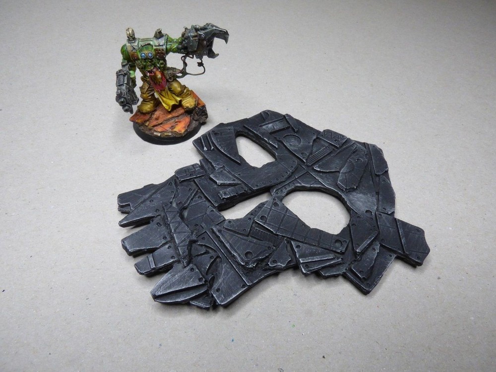 TERRAIN SCENERY ORK TAG WARHAMMER 40K FOR TABLE WARGAMES