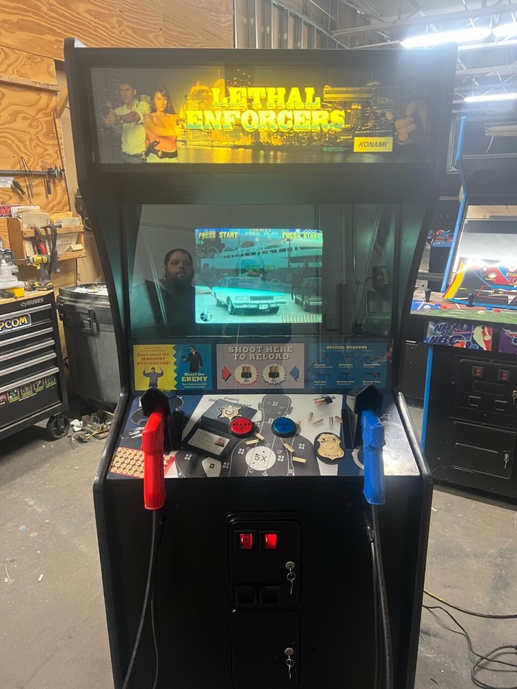 LETHAL ENFORCERS ARCADE MACHINE by KONAMI (Excellent Condition) *RARE*