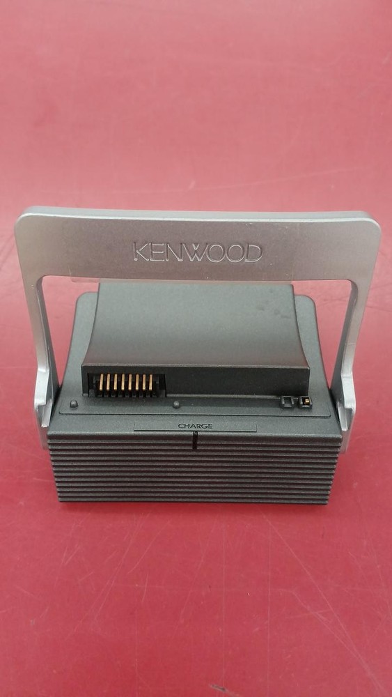 Kenwood DMC-Q77 Compact Digital Camera Used Basic Features