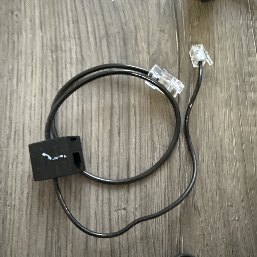 PLANTRONICS WIRELESS HEADSET SYSTEM