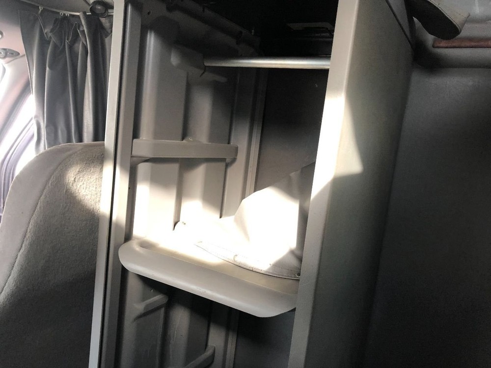 Peterbilt 387 Right/Passenger Sleeper Cabinet - Used