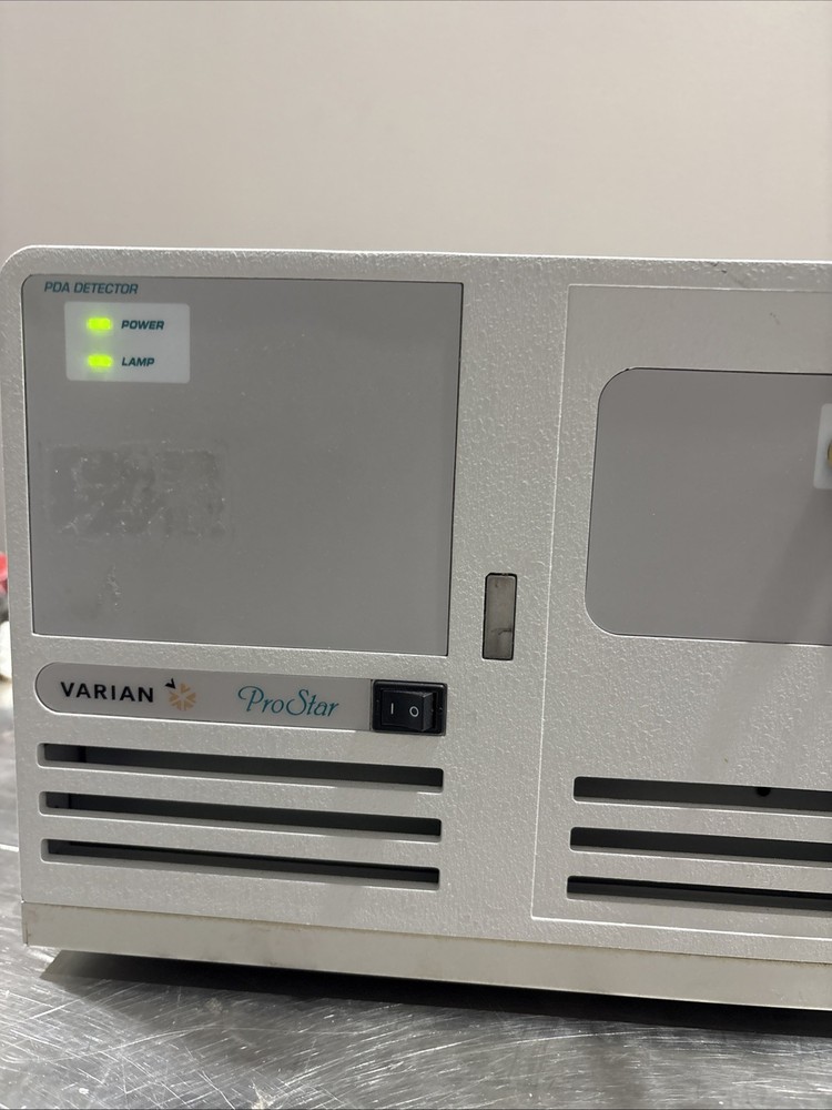 VARIAN ProStar 330 HPLC PDA Photodiode Array Detector Liquid Chromatography
