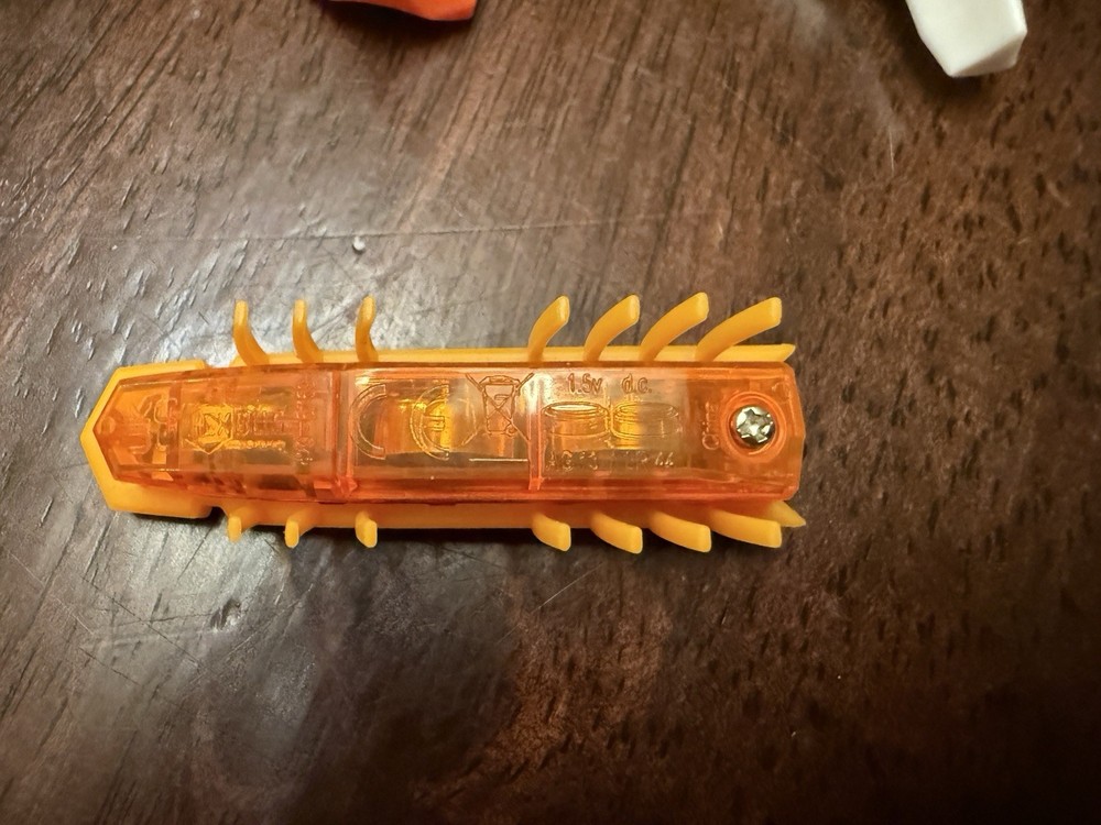 Hexbug Flash Nano Single Interactive Sensory Vibration Toy for Kids Used