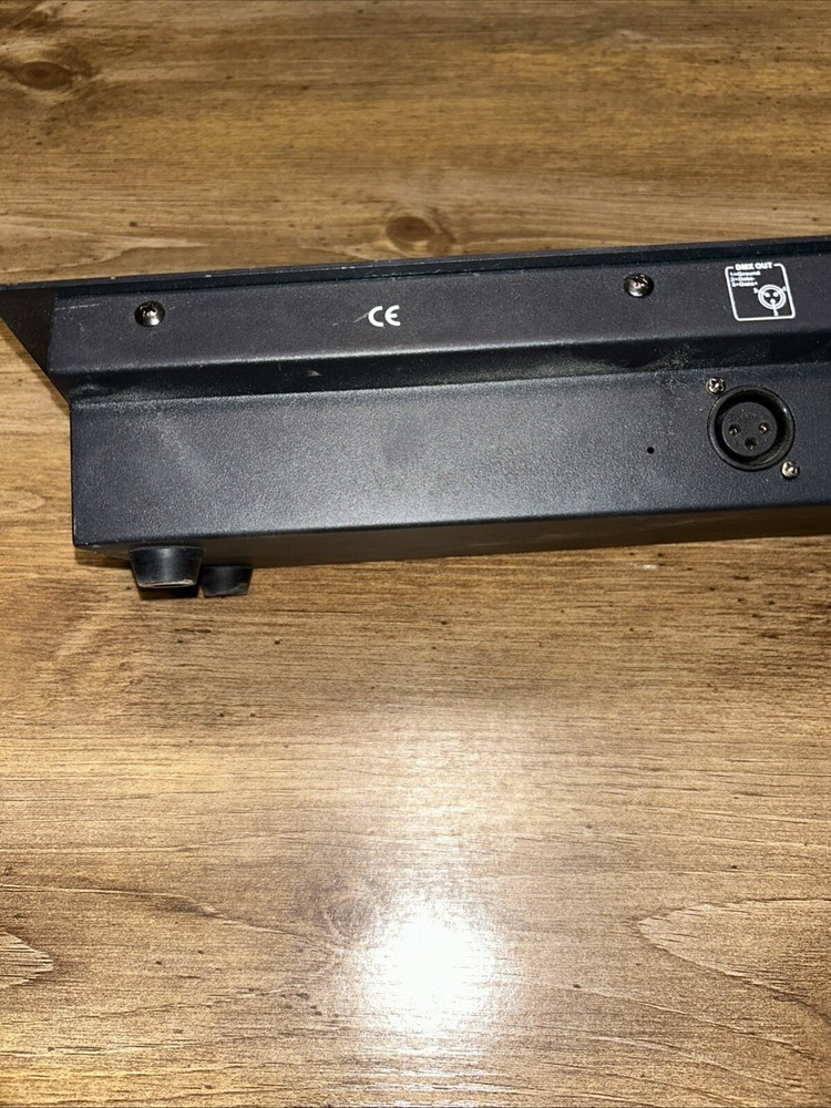 Stagg COMMANDOR 10-1 DMX 16-Fixture 14 Channel Light Controller