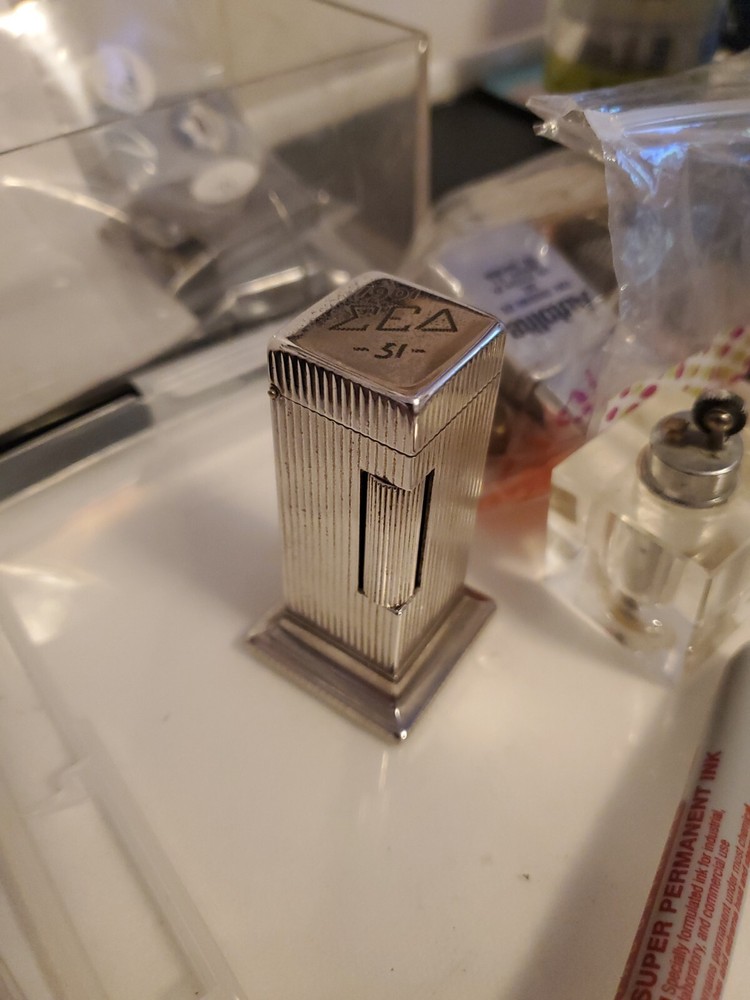 DUNHILL ROLLALITE TOWER TABLE LIGHTER VINTAGE RARE TOP