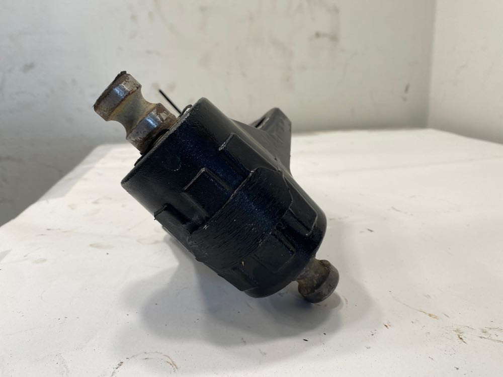 2016 Peterbilt 579 Suspension Bracket (641-12500)