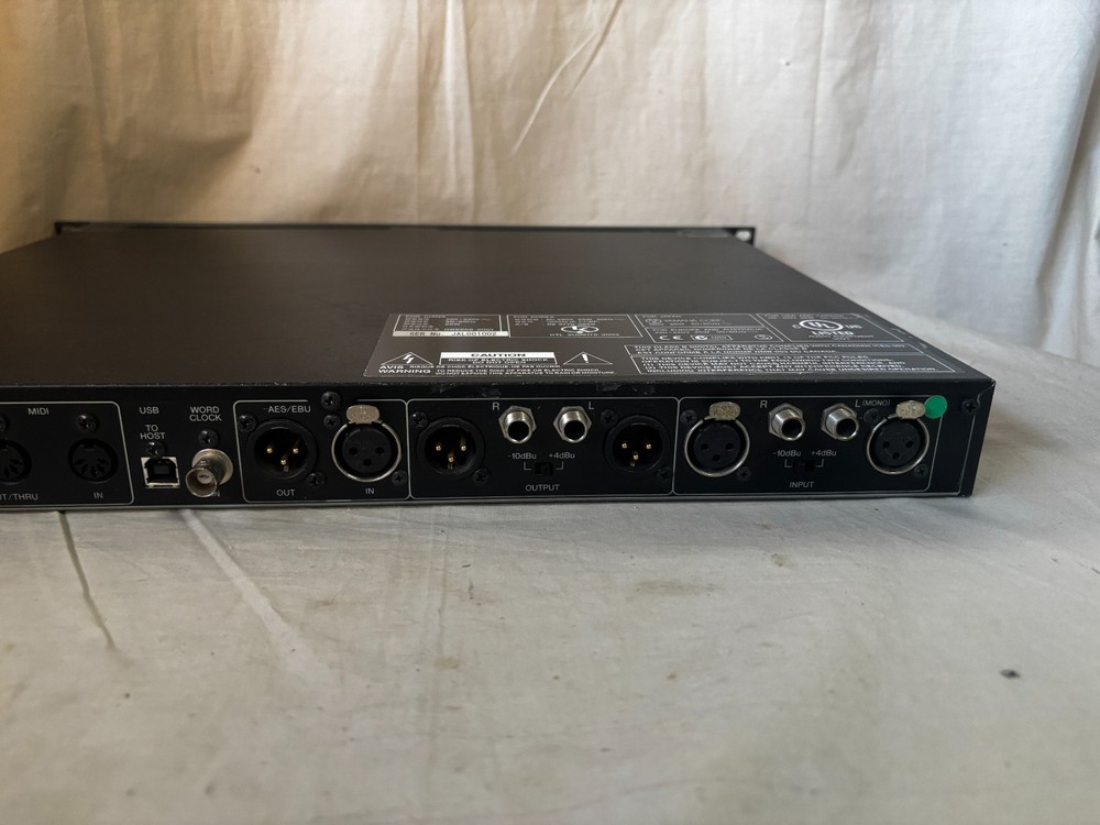 Yamaha SPX2000 24-Bit/96kHz Digital Multi-Effect Processor with REV-X Reverb