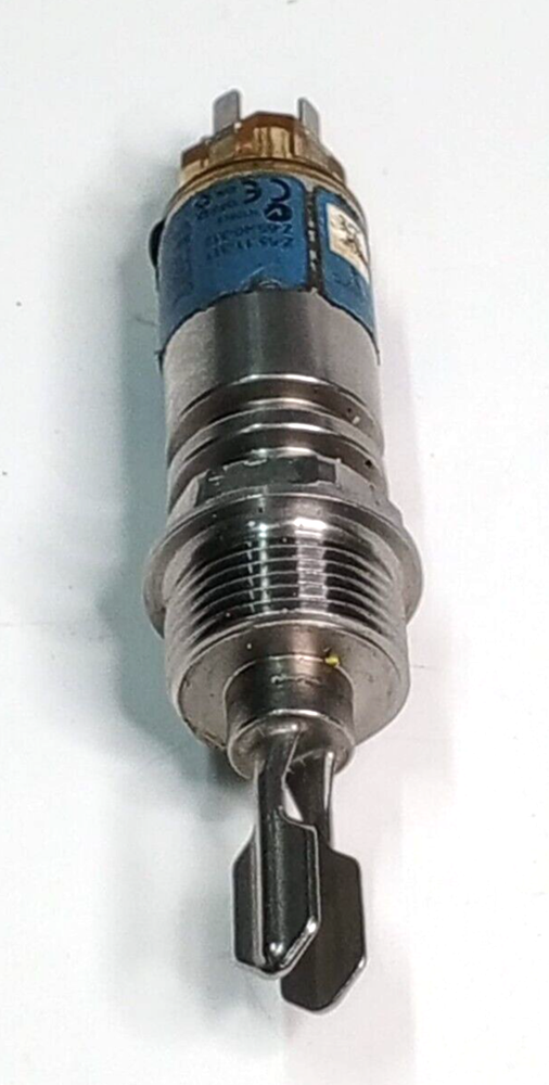 ENDRESS + HAUSER FTL20-062B LIQUIPHANT LEVEL LIMIT SWITCH