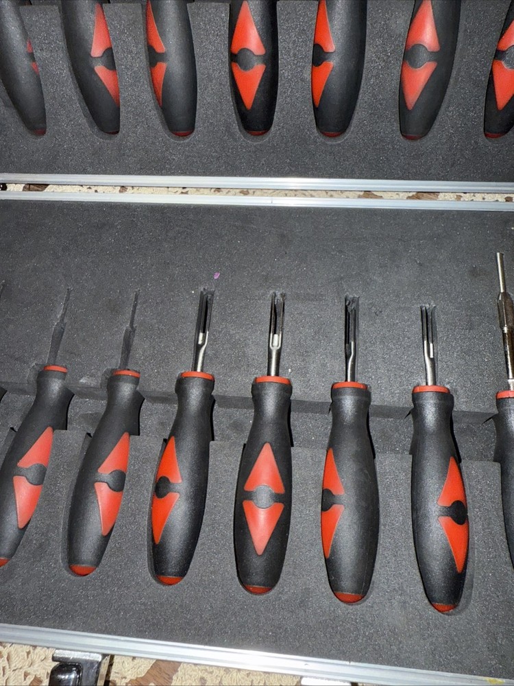 23 Piece System Release Tools Heavy Duty Tool Kit With Case EUC