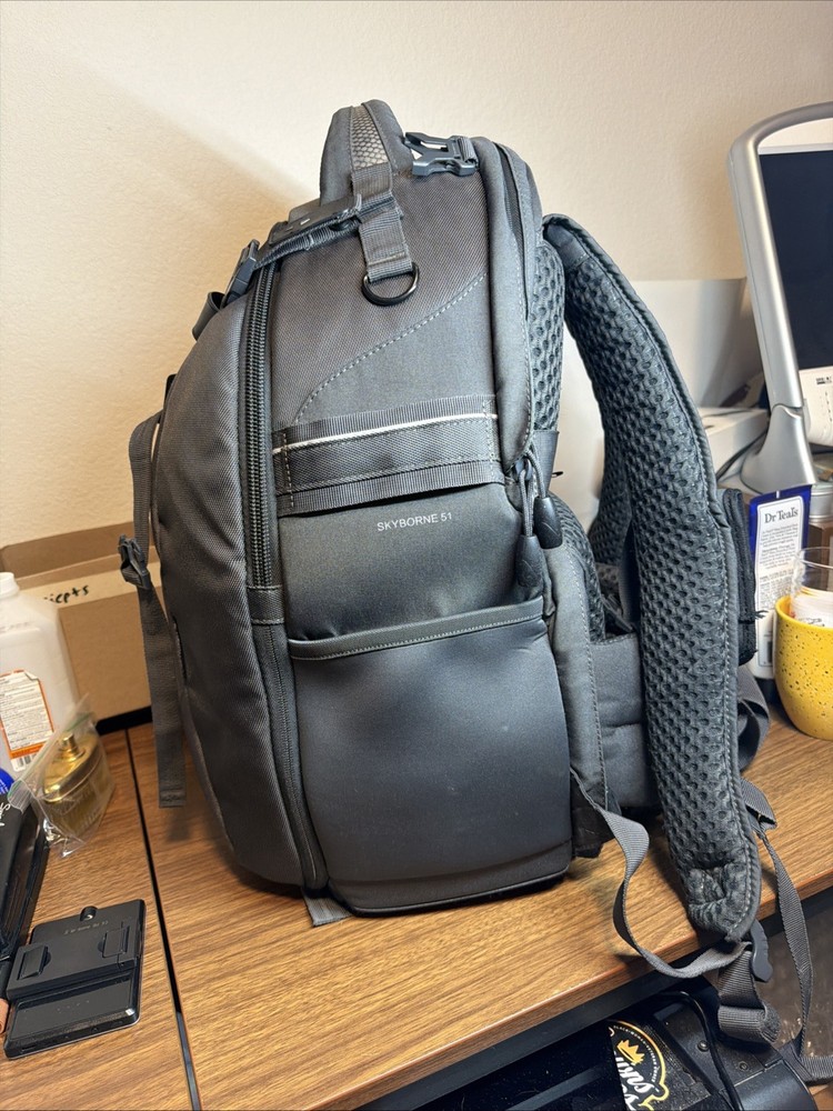 VANGUARD Camera & Other Digital Accessory Skyborne51 Used Backpack