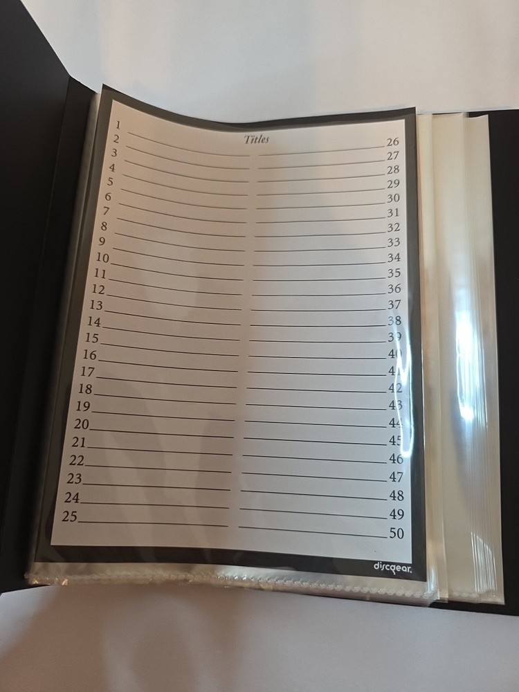 DiscGear DVD 50 capacity art work binder NEW