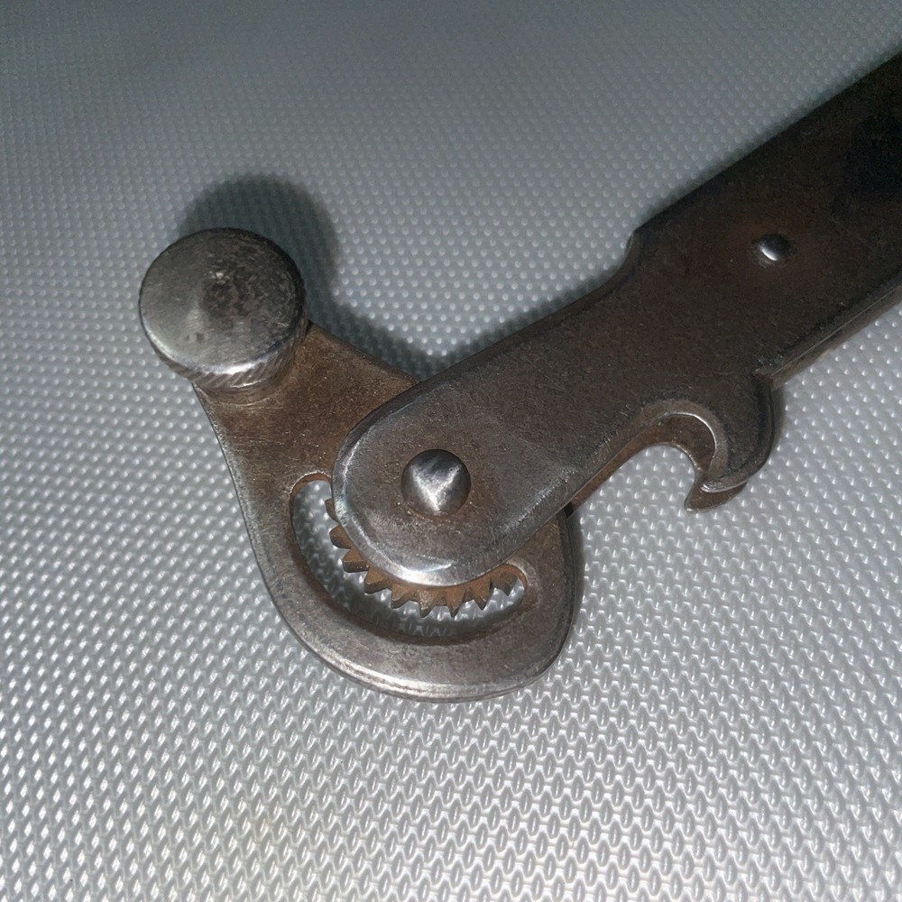 Wusthof, Solingen, Germany 1930’s onwards Can Opener Sieger WW2
