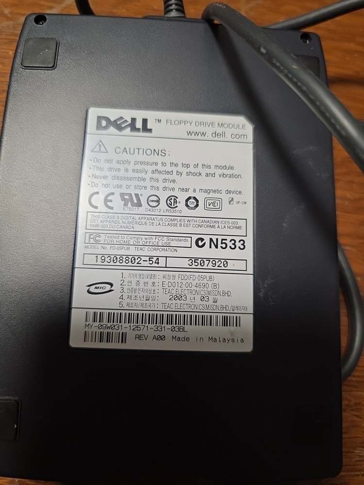 Dell 3.5" Floppy Drive Module Model: FD-05PUB External USB