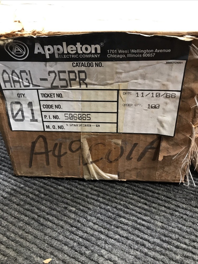 Appleton AAGL-25PR Prismatic Globe
