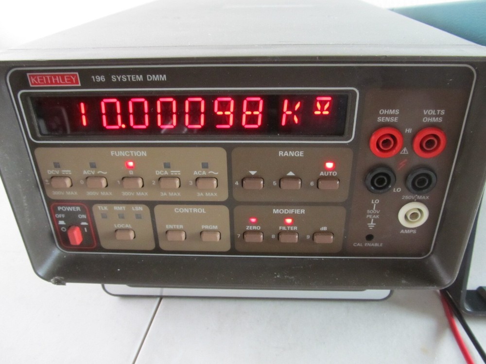 Fluke 515A Portable Calibrator, Working Condition