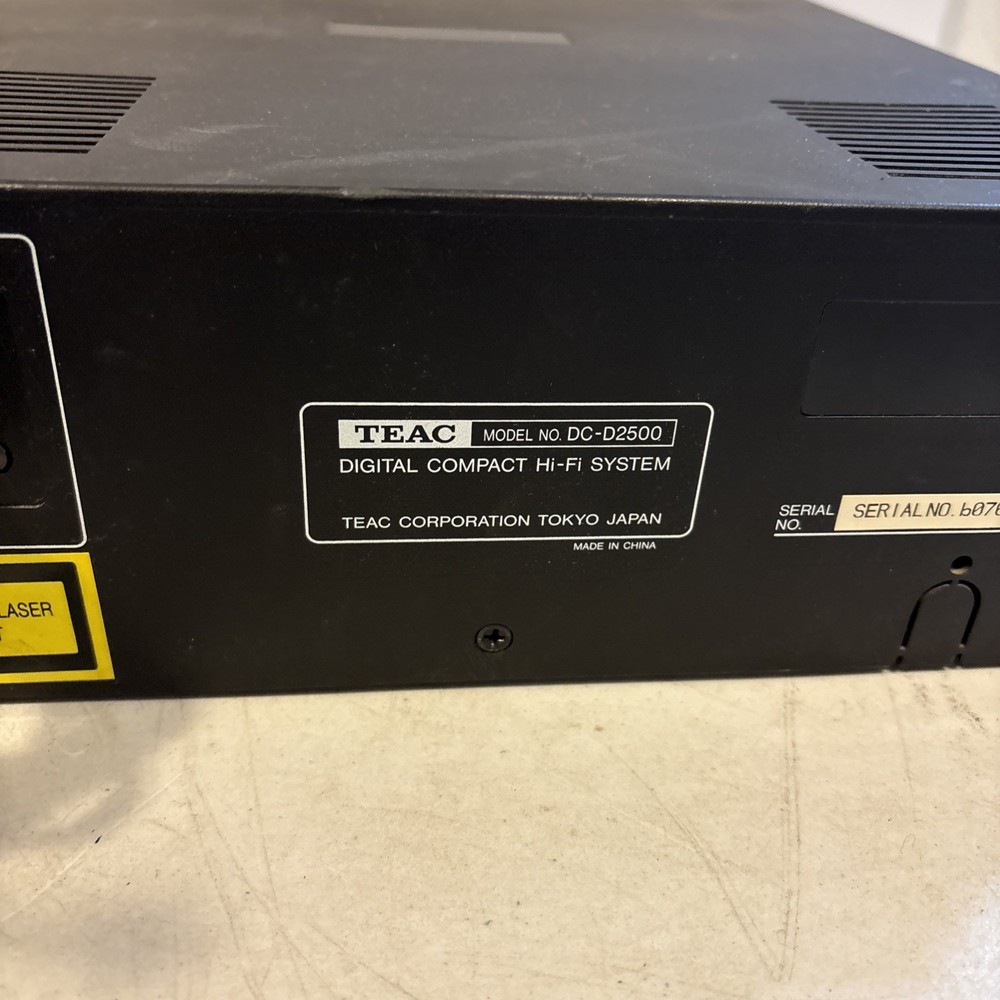 Teac Compact Disc Multi Player Model DC-D2500 - TESTED - READ DESCRIPTION!