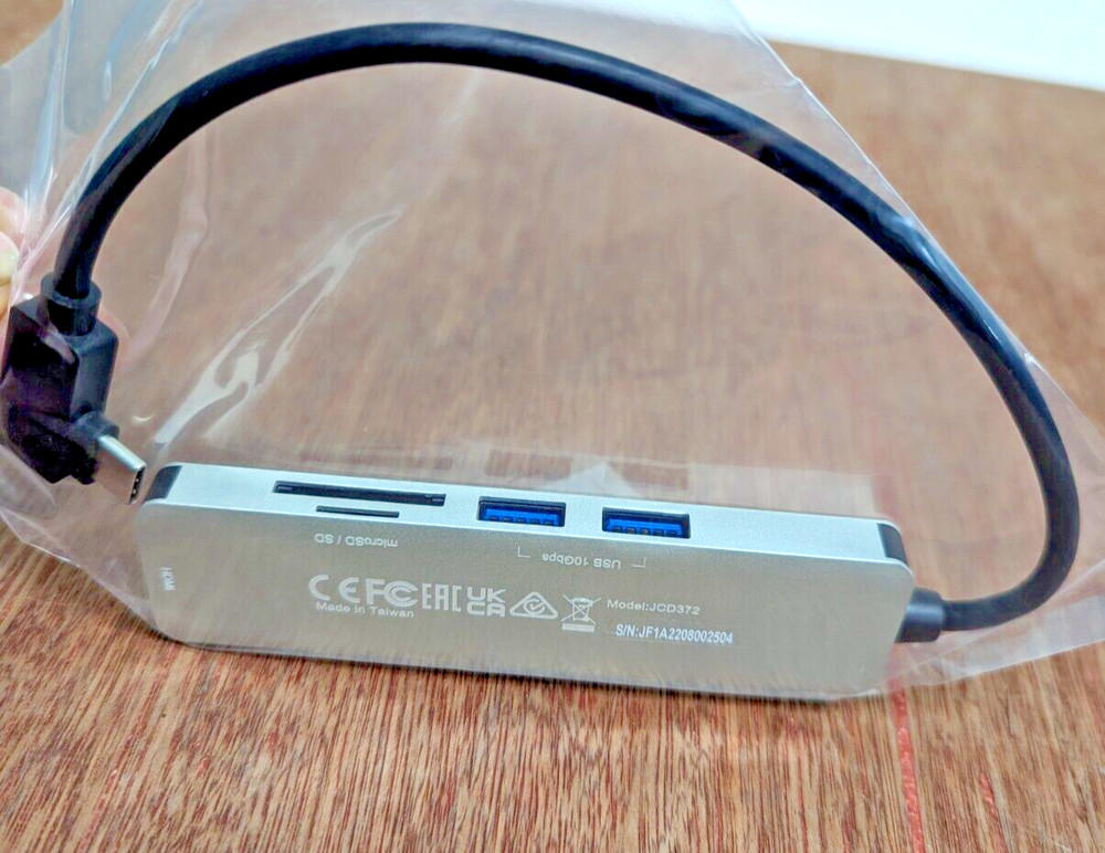 j5create JCD372 - USB-C Multi-Adapter for Surface Pro Guaranteed