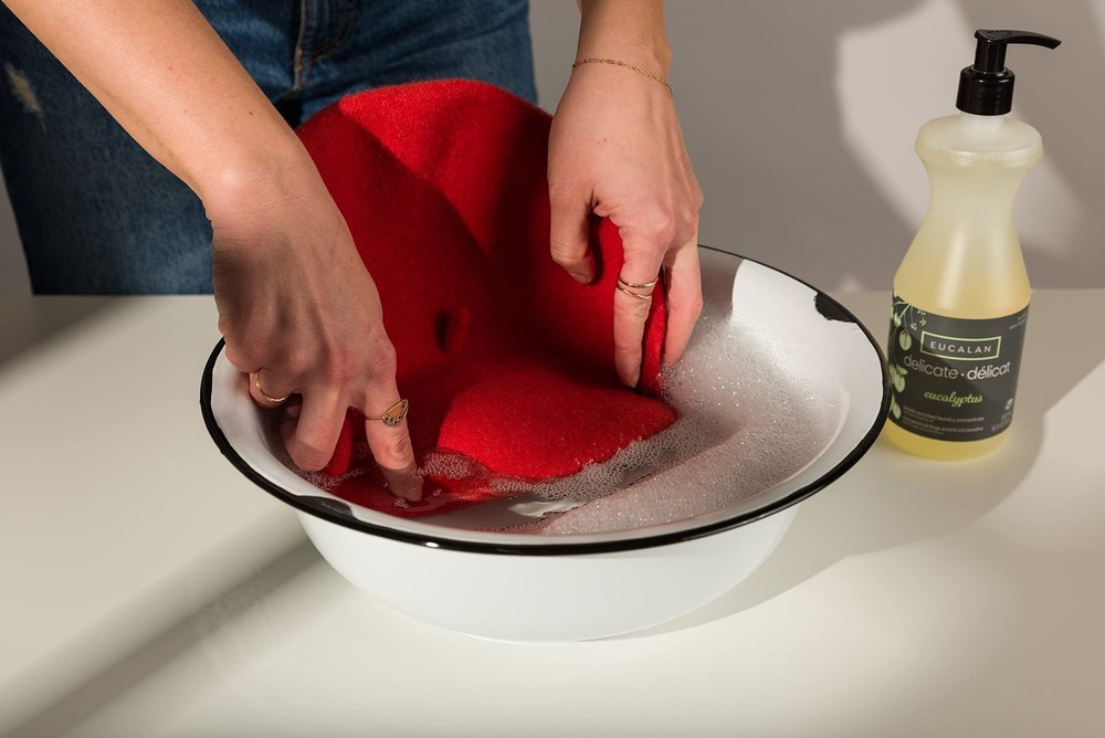 Fine Fabric Wash (16.9 Ounce): Eucalyptus
