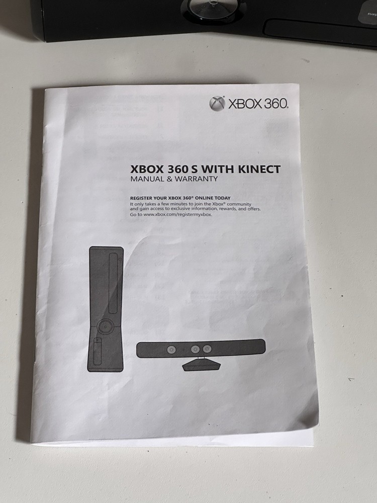 XBOX 360 4GB Video Game Console & Kinect Sensor