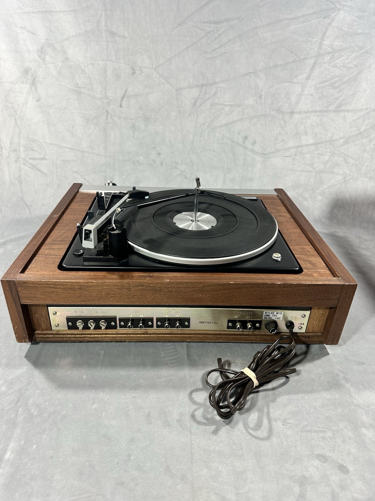 Realistic components music system model MC-2000 great condition