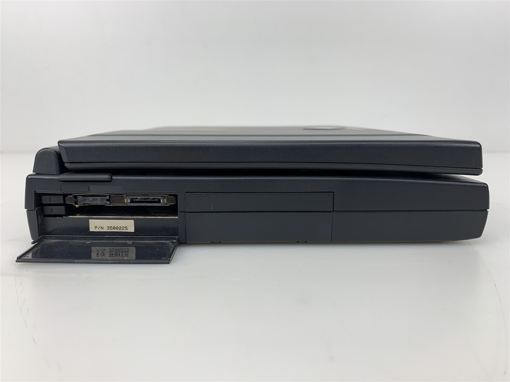 Gateway2000 Solo 2100 12" Screen Laptop - Untested