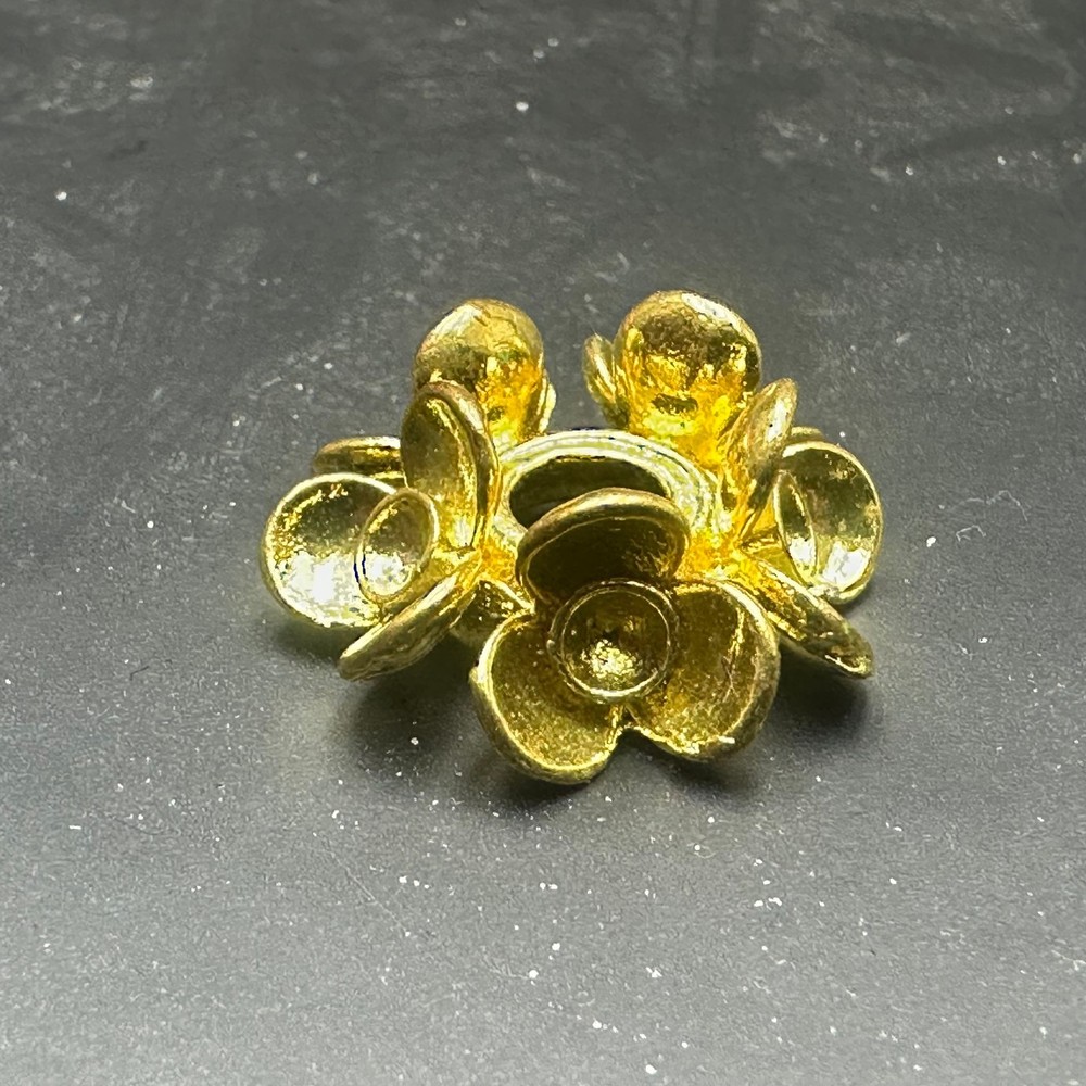 Metal crystal small ball base