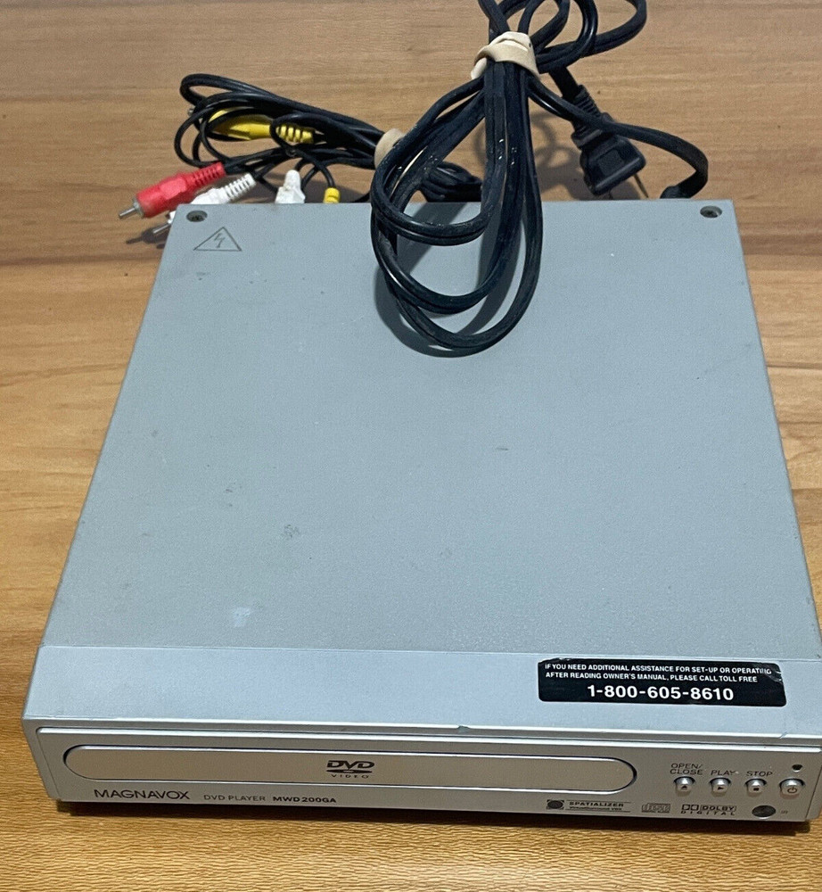 Magnavox MWD200GA Compact / Small DVD Player - No Remote - Working