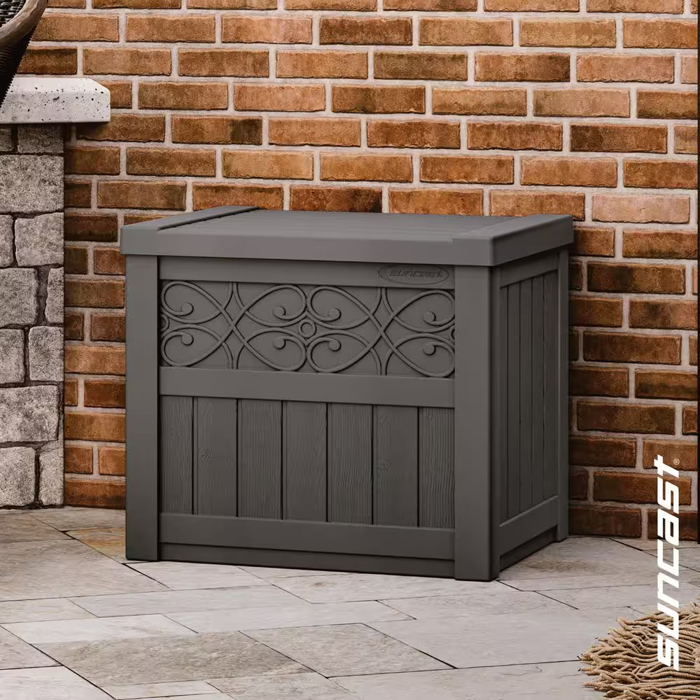 Trellis 22 Gal. Plastic Deck Box