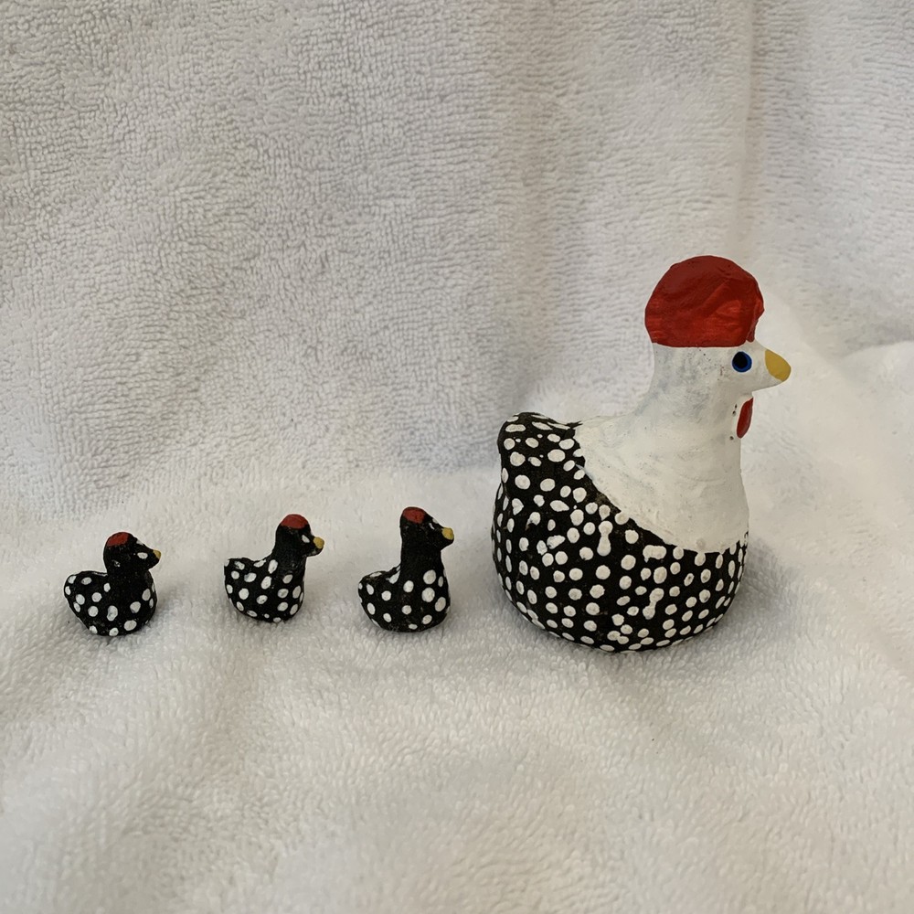 Ceramic Mini Hen & Baby Chicks Black & White Cute Kitschy Kitchen Decor